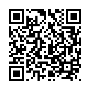 看到丁羽的装束和打扮都是相对偏休闲类的二维码生成