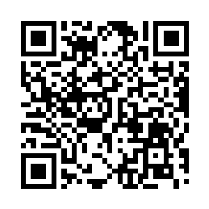 看到两把华丽的血族短枪指向了自己二维码生成