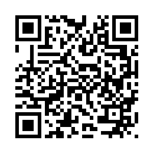 看到了正在慌乱笨拙划水的李莫愁二维码生成