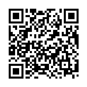 看到公会里的四位皇级炼药师聚齐二维码生成