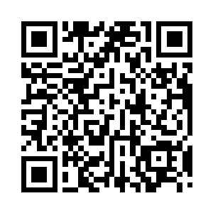 看到小女孩惊慌的闭上眼睛一脸无助的表情二维码生成