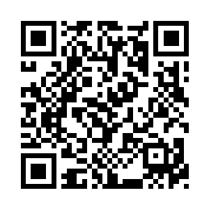 看到提丰开始吞噬那些后裔的力量强化自身二维码生成