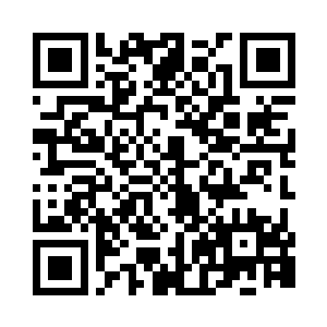 看到母亲含笑参加自己的高中毕业典礼……二维码生成