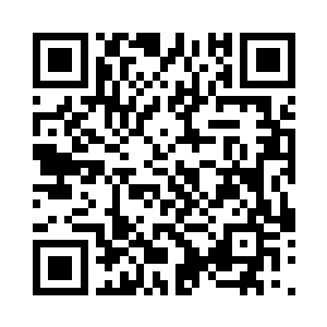 看到的却是他和小白第一次见面的时候二维码生成