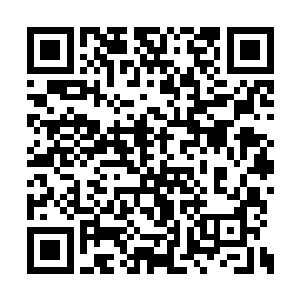 看到聂云钻进地下叶剑星整个人的眼神立刻变了二维码生成