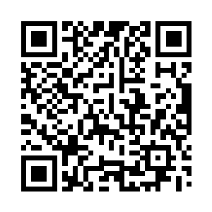 看到许麒等人正从草丛中往金门江中拖着船二维码生成