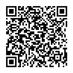 看到赤血晶石的时候风天翔免不了的就想到了远在天源大陆的风语二维码生成