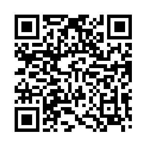 看到郭小玲和花小蕊都已经打包好了行礼二维码生成