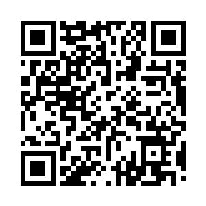 看台上的罗马球迷们见状发出了不满的嘘声二维码生成