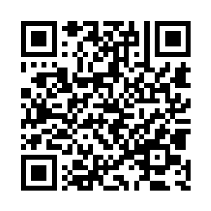 看夏玲珑随着自己语调的低缓也变得忧心忡忡二维码生成