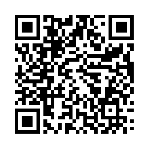 看守的仆人告诉朱平安说王世贞去访友去了二维码生成