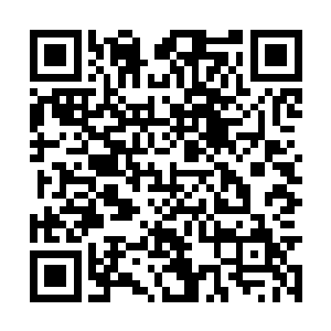 看木萦不再言语后便开始跟木萦说起了事情的真相二维码生成