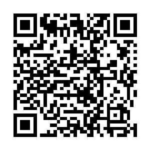 看着上官老夫人在那边捅了别人一刀之后还想卖个好名声二维码生成