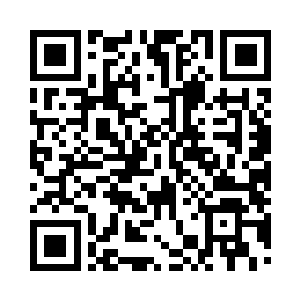 看着下方彻底陷入了一片混乱之中的广场二维码生成