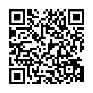 看着十来米长的小艇冲出栈桥边的停泊的区域二维码生成
