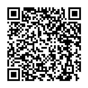 看着县纪委三个入已经把瘫软得连站都站不稳的王宝山带出会议室二维码生成