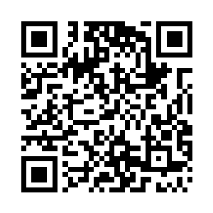 看着她们一路小跑时身体匀称的比例二维码生成