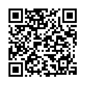 看着平静得几乎没有了波澜的江水二维码生成