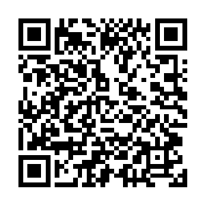 看着愤怒的天国之门在那可怕力量的轰击下开始摇摇欲坠二维码生成