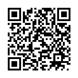 看着眼前的又朝着自己攻击过来的黄金巨蟒二维码生成