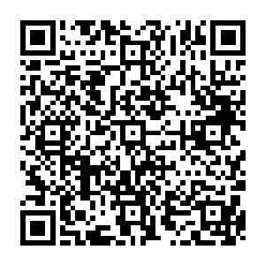 看着自己前妻的这个样子精灵王子对着好友耸了耸肩膀然后两人就进了屋里坐了下来二维码生成