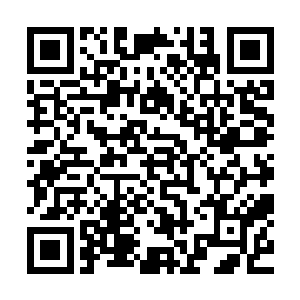 看着自己面前披着黑袍的大巫师雪儿眼中没有丝毫的不敬之意二维码生成