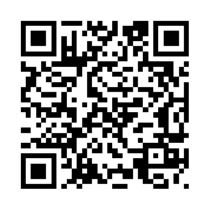 看着许麒低着头从自己的身边走过二维码生成