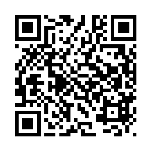 看着这个在自己嘴里掏啊掏的混蛋二维码生成