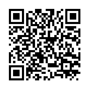 看着那条傀儡小蛇在地上奄奄一息的样子二维码生成