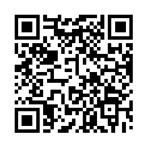 看着飞腾的土石烟尘中出现一个豁朗的洞口二维码生成