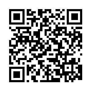看见不远处还有几家门口的灯亮着二维码生成