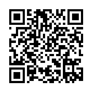 看见吕先生用树枝折成了一个人形二维码生成