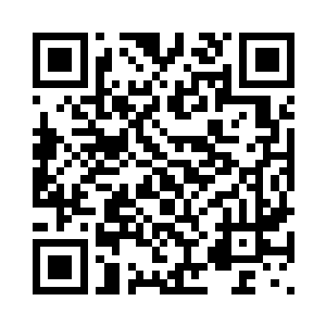 看见尚动门口阵容强大的保安队伍二维码生成