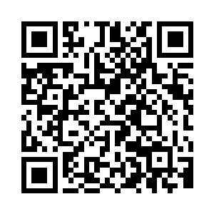 看见进来的是个面目漂亮得过分的年轻人二维码生成