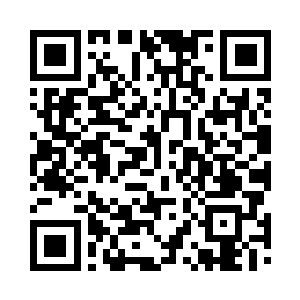 看起来似乎和赤练妖蛇打的难解难分二维码生成