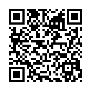 看起来就跟这座大山上的砂土有着几分相似二维码生成