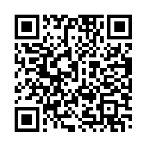 看起来比之意气风发时不知道单薄了多少二维码生成