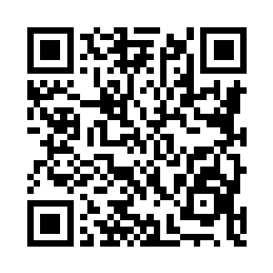 看透世间的那双老练的眼里充满着无限的感叹二维码生成