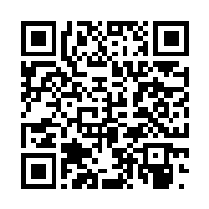 眨了眨眼随后露出了一个灿烂的笑容二维码生成