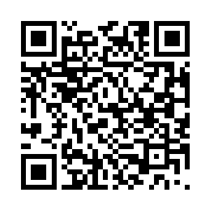 眼前的女人根本没有他想象中的表现二维码生成