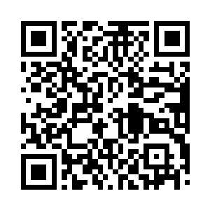 眼前这个漂亮的女人就是让自己老板纠结痛苦二维码生成