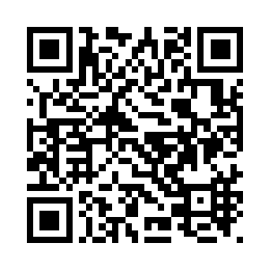 眼珠子转来转去的显得十分的奸诈二维码生成