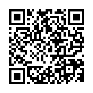 眼看几个香炉把秦军兵俑前排砸得一乱二维码生成