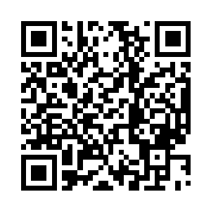 眼看那楼船毫不避让地横冲直撞而来二维码生成