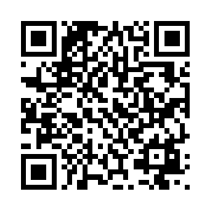 眼眸之中甚至闪烁而过一阵的纠结二维码生成