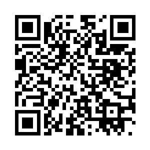 眼眸深处却绽放着桀骜不驯的光芒二维码生成