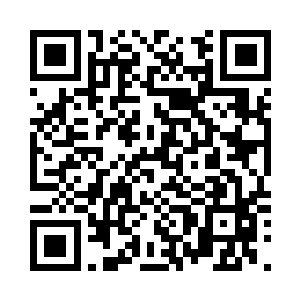 眼睛中飘出一层淡淡的云雾将我包裹二维码生成