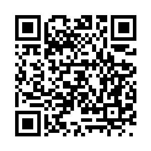 眼睛却是一眨不眨的盯着后街起火的地方二维码生成