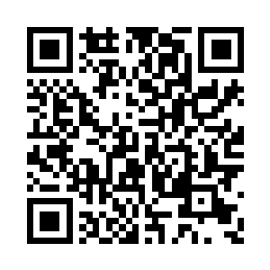 眼睛就再次看向了自己身上的背着的挎包里二维码生成