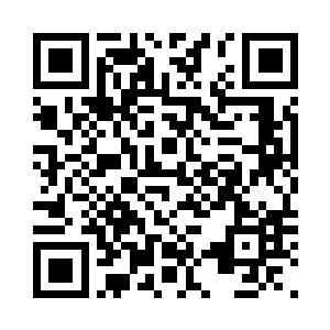 眼神中却透出了一股极度的愤怒之色二维码生成